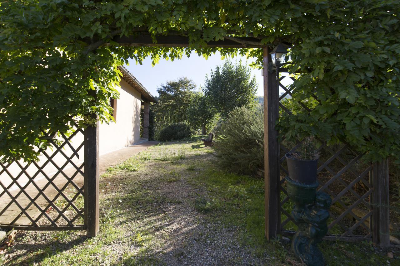Podere Le Corone Monte Castello di Vibio Exterior photo